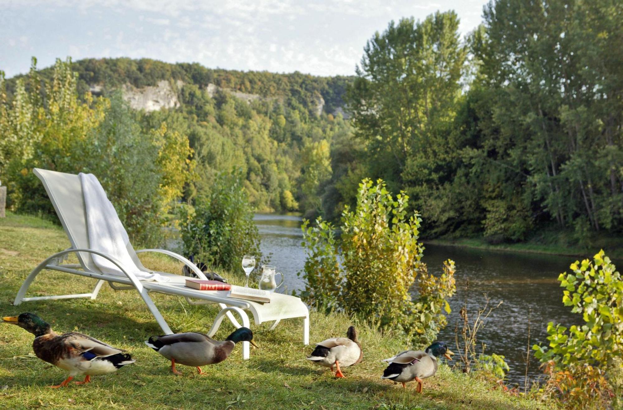 Hostellerie Du Passeur - Hotel & Restaurant - Climatisation Et Piscine Chauffee Les Eyzies Facilities photo